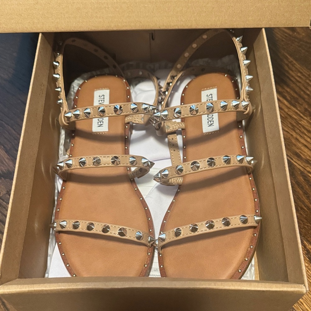 Steve Madden Brown Studded Sandals